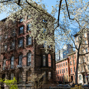 Renter-friendly TV Mount Tips for Those Who Are Moving out, Moving in, and Everything in Between